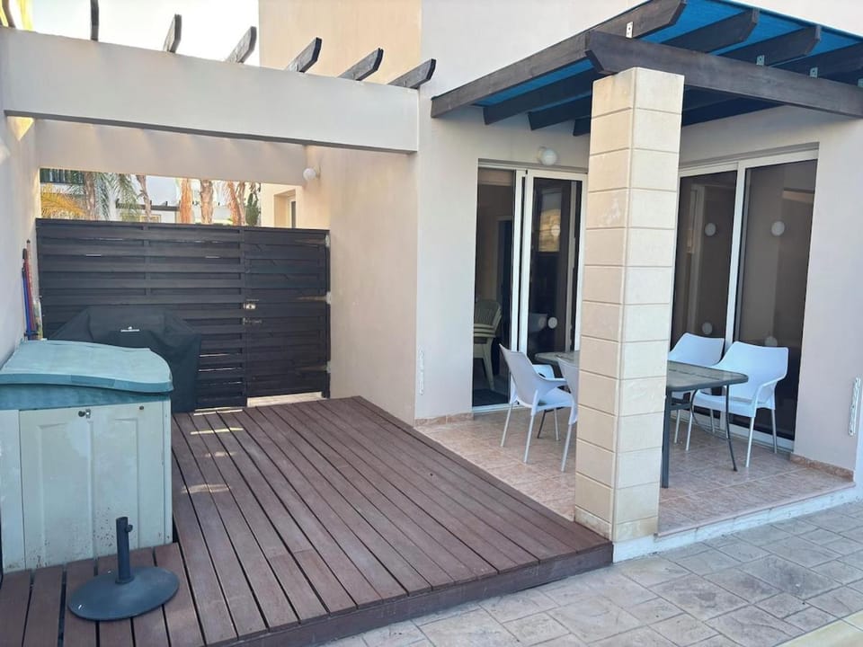 Patio, Balcony/Terrace