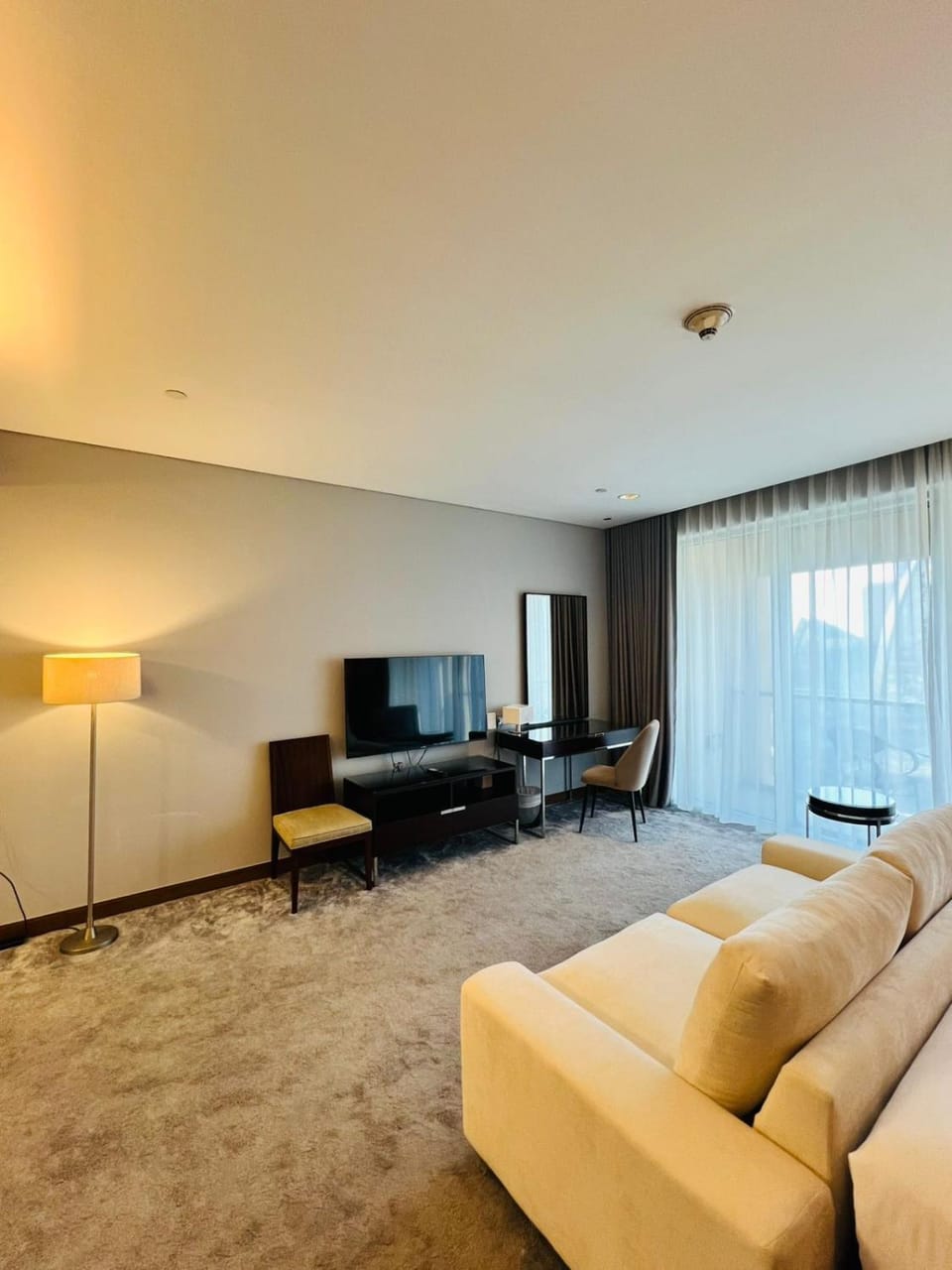 Communal lounge/ TV room, TV and multimedia, Living room, Seating area