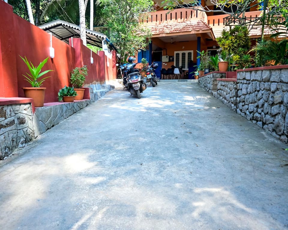 Home City Homestay & Ayurvedic Clinic Vacation rental in Thiruvananthapuram