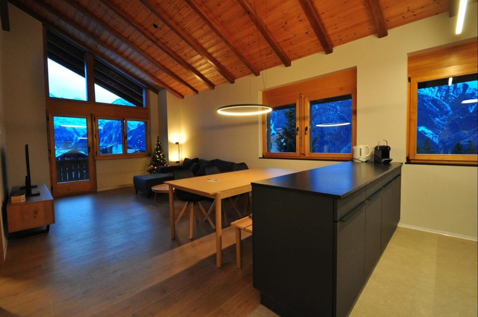 Tossu, Haus Metropol B Apartment in Canton of Valais