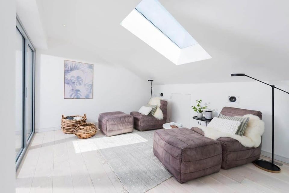 Beachfront Townhouse Lovely Sea Views Newquay House in Newquay