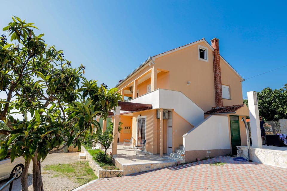 Villa Dragan Villa in Biograd na Moru