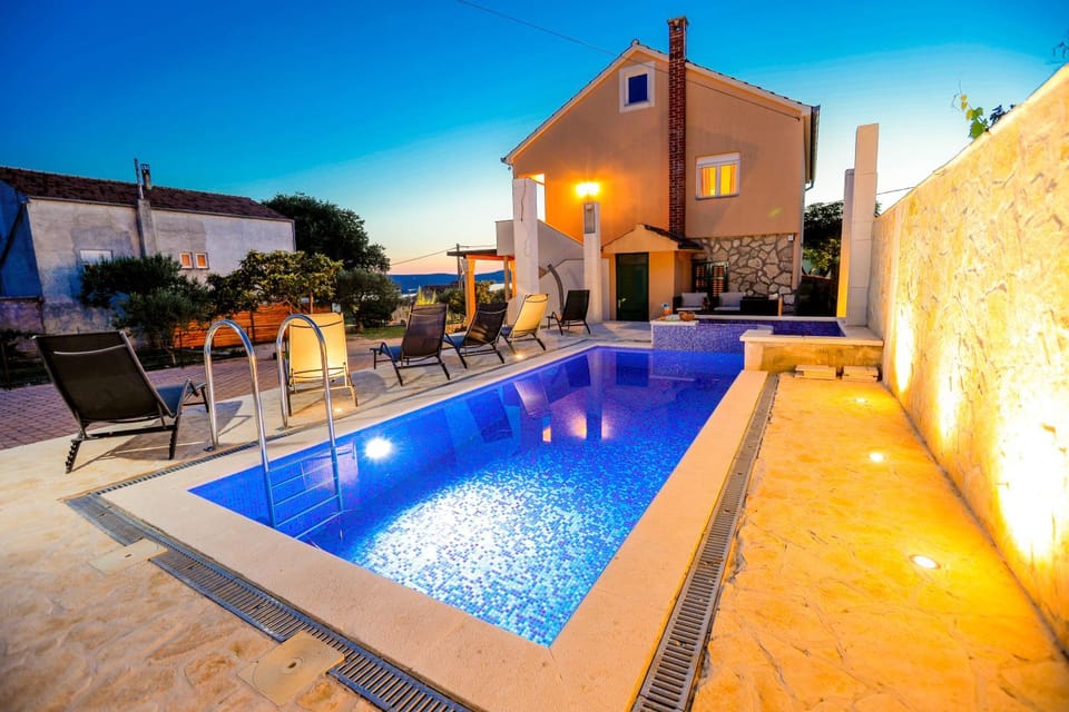 Villa Dragan Villa in Biograd na Moru