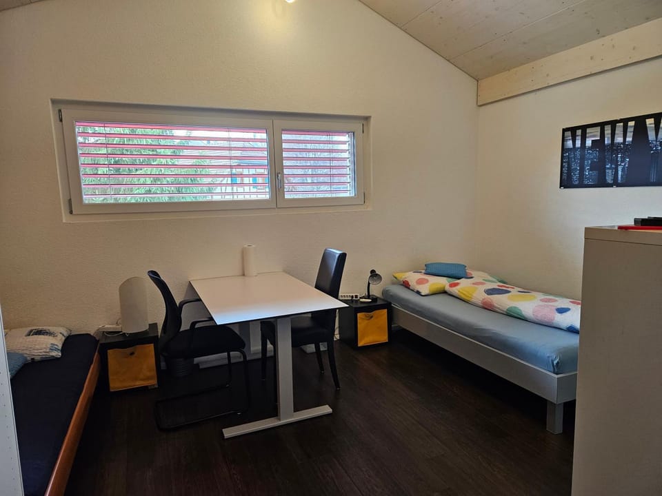 Ganzes Obergeschoss in Privathaus mit Dachterrasse Apartment in Canton of Bern (Region)