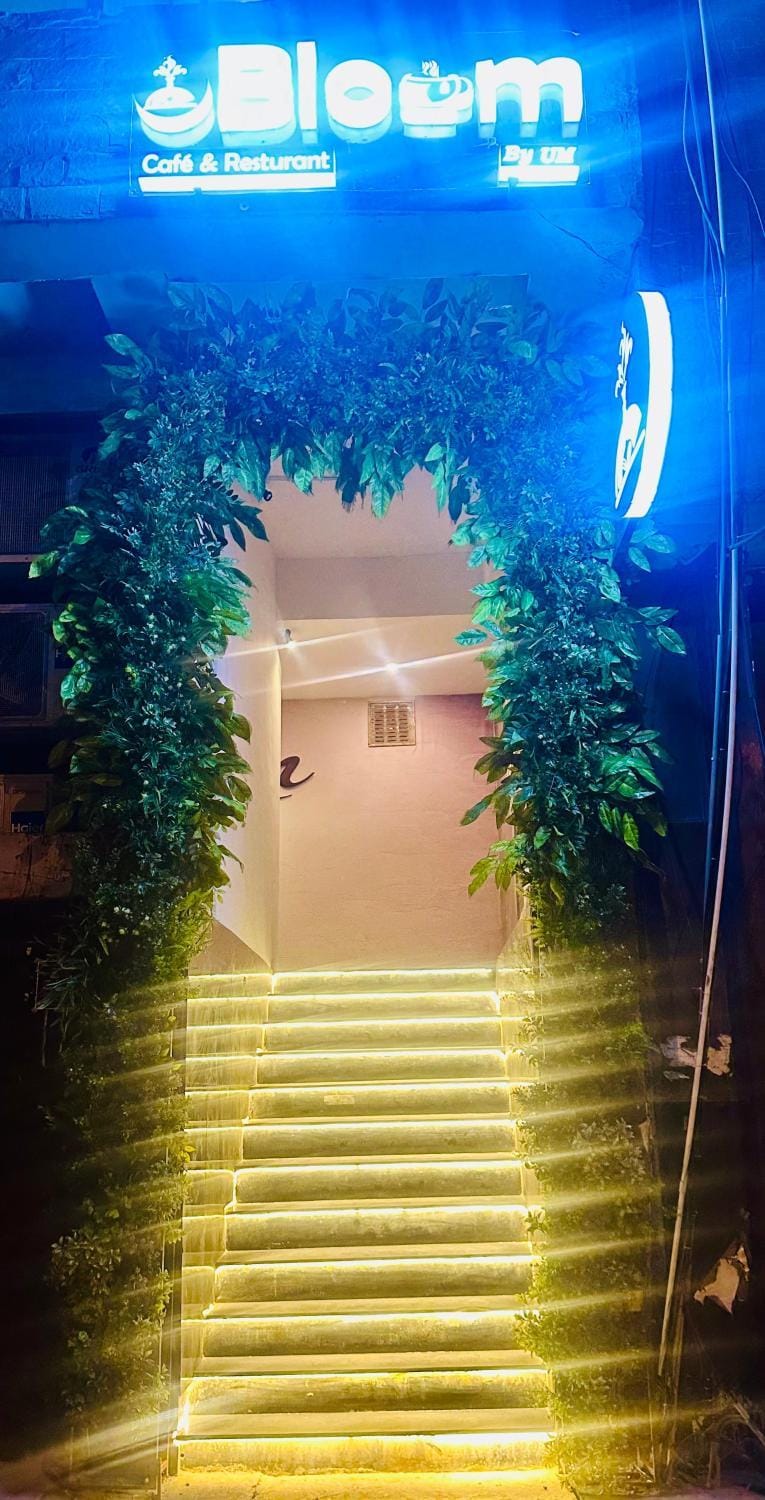 Sky View Luxury Apartment Rooftop Cafe Access Apartment in Islamabad Capital Territory