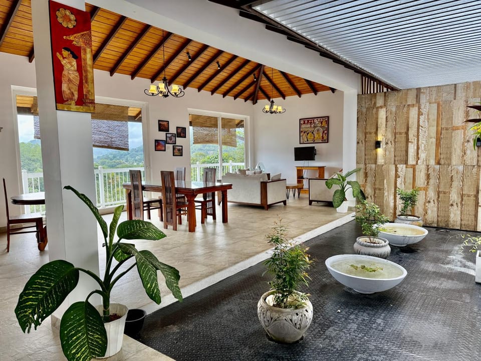 Nature Breeze Boutique Villa Bed and Breakfast in Kandy