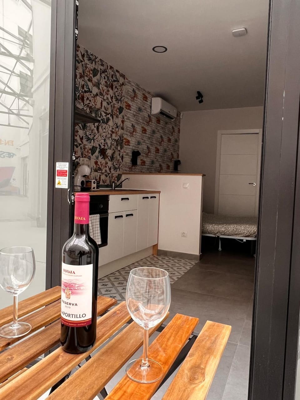 R10 Trabajo Descanso Premium Junto a Metro Madrid Apartment in Madrid
