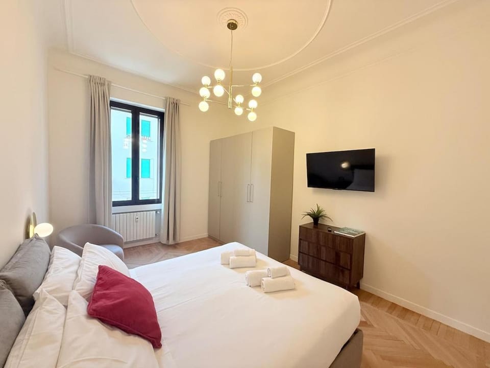 Bright and Spacious Apartment in the heart of Città Studi Apartment in Milan