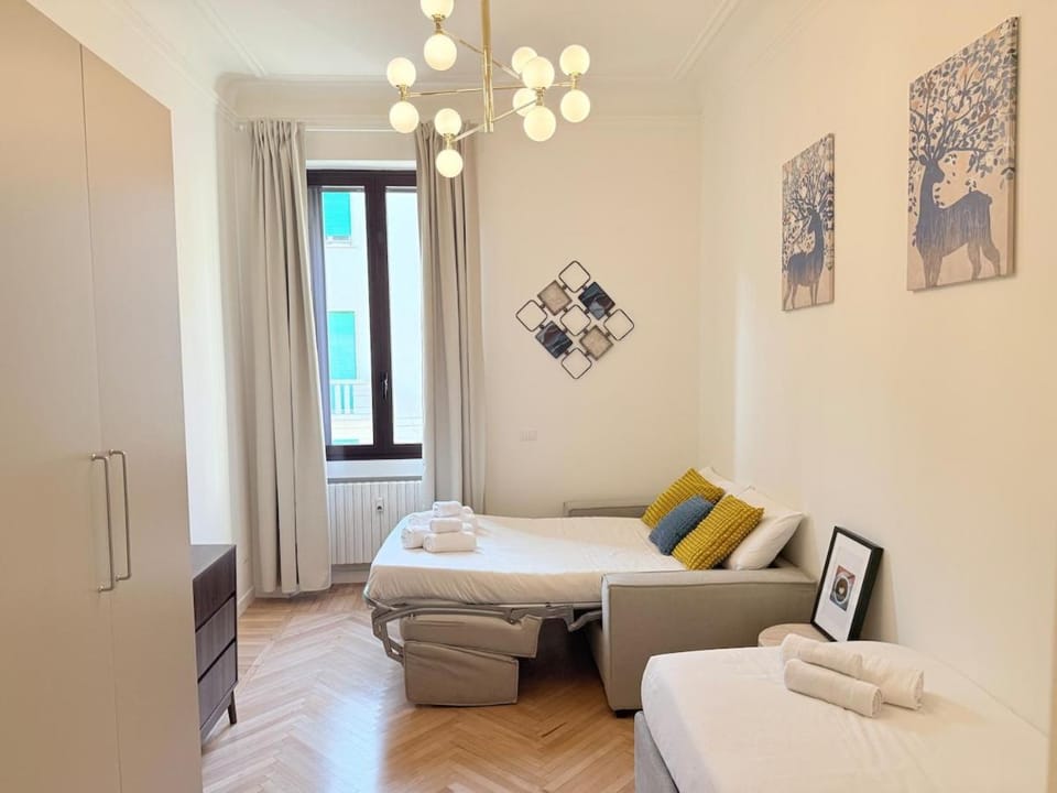 Bright and Spacious Apartment in the heart of Città Studi Apartment in Milan