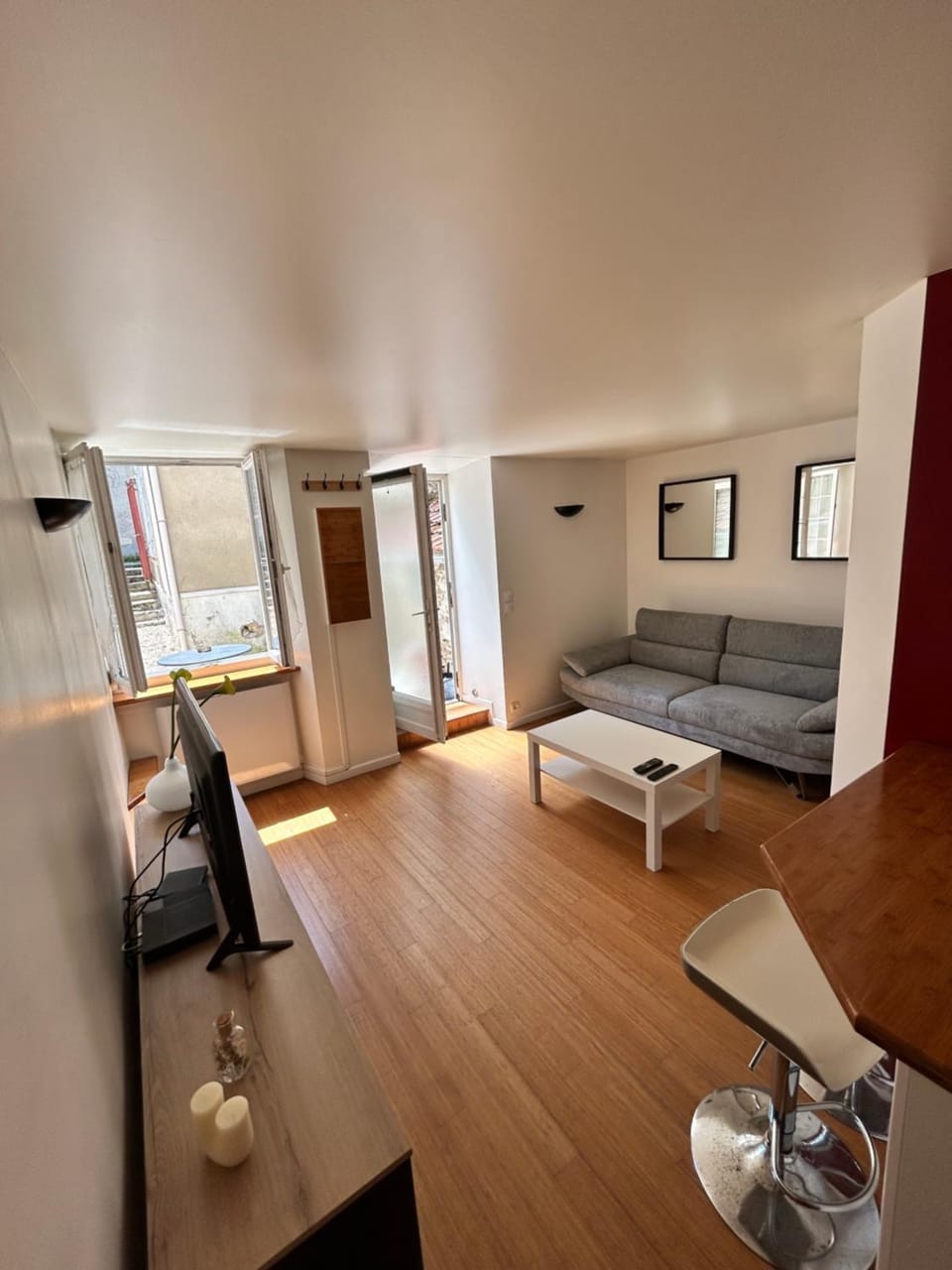 TV and multimedia, Living room