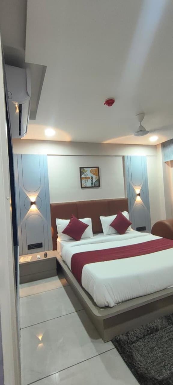 Hotel M Stay Hotel in Ahmedabad