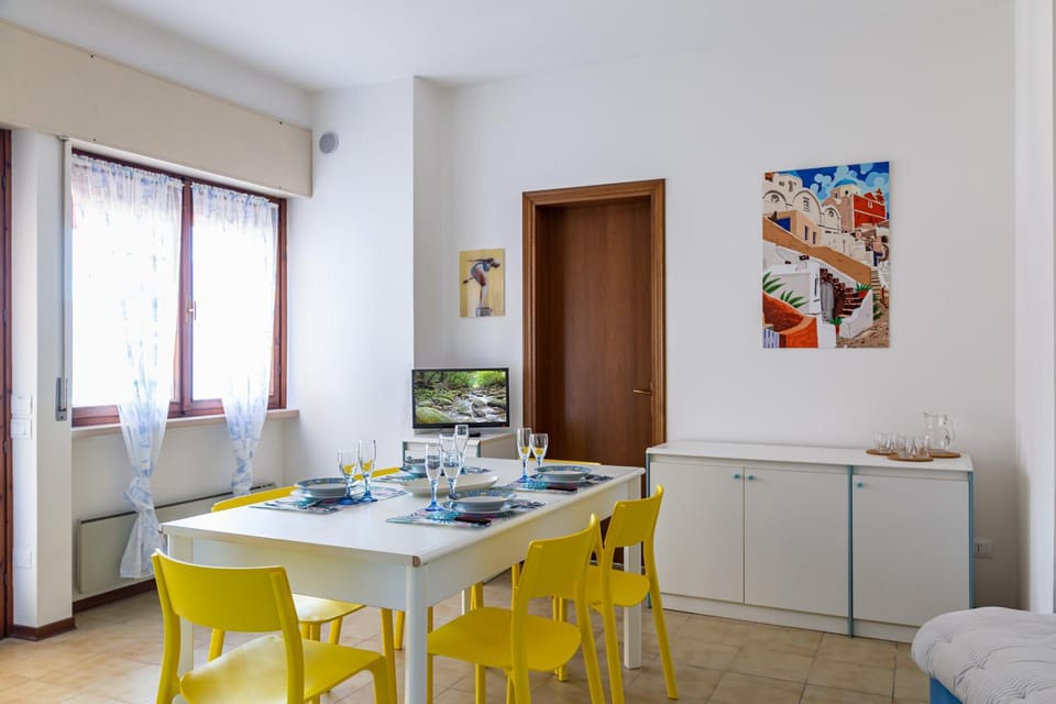 Graziella House - terrazza privata e accesso esclusivo alla spiaggia! Apartment in Brenzone sul Garda