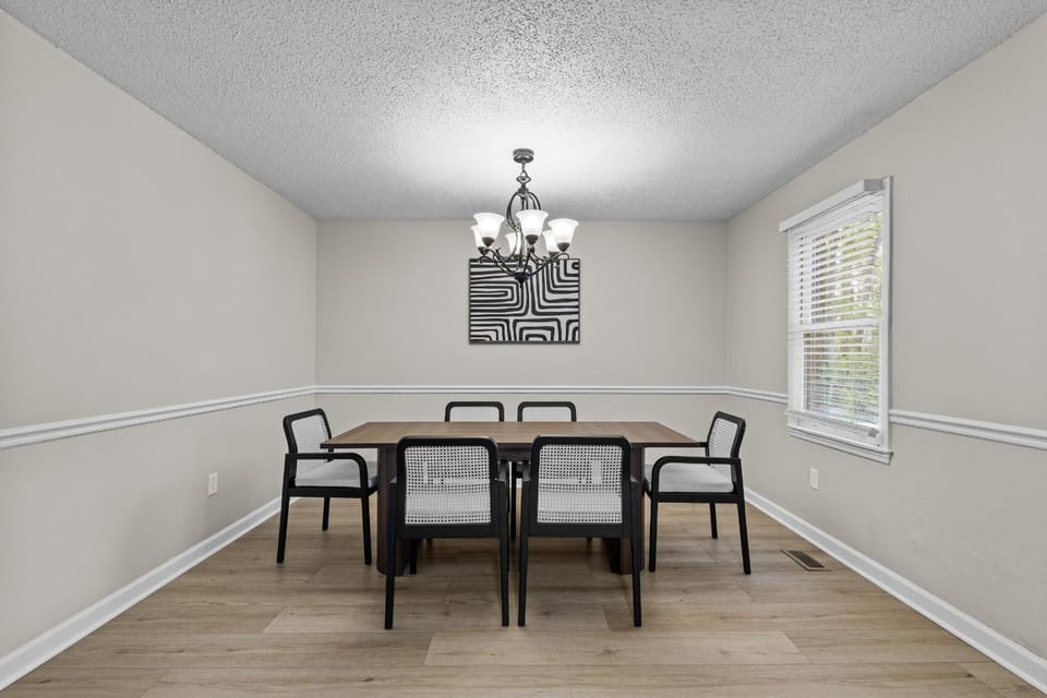 Sunwoven Townhouse half a mile to downtown! townhouse House in Athens