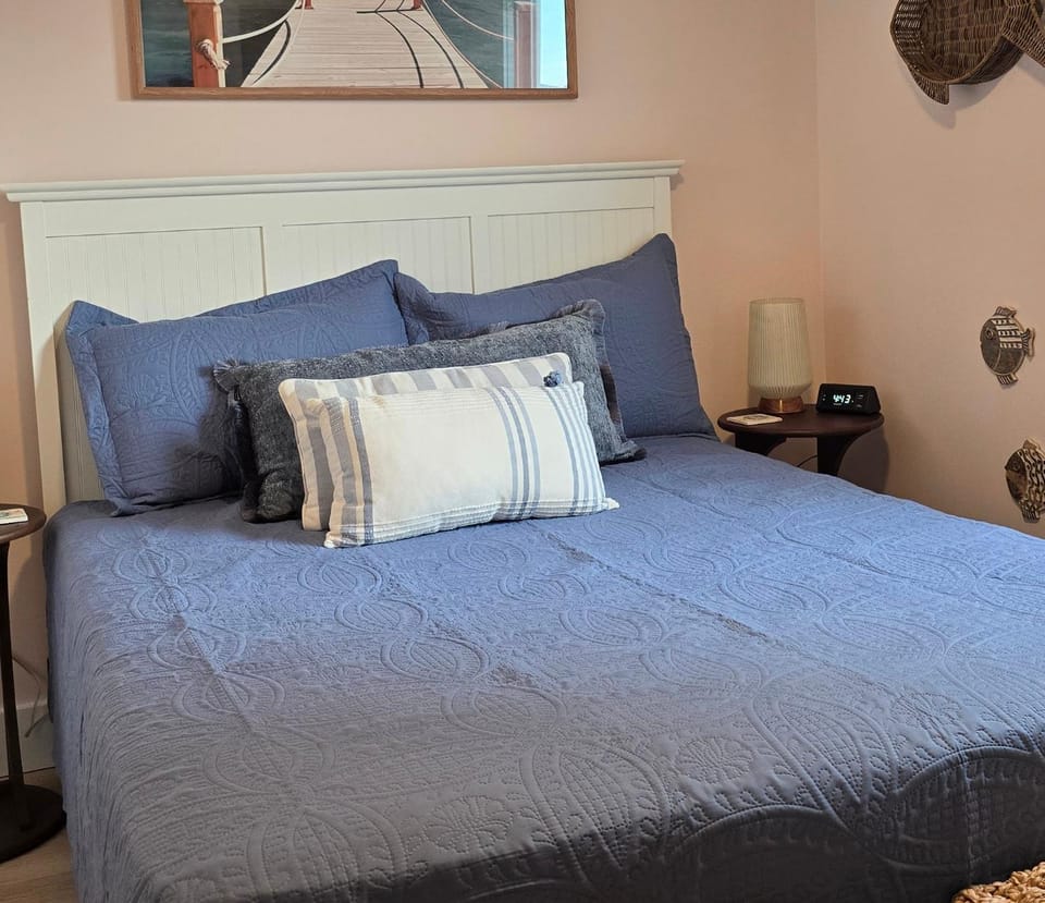 Bed, Bedroom, furniture