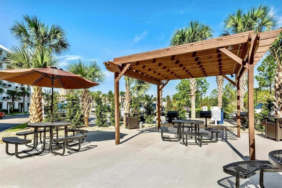 Grand Caribbean 120 Apartment in Orange Beach