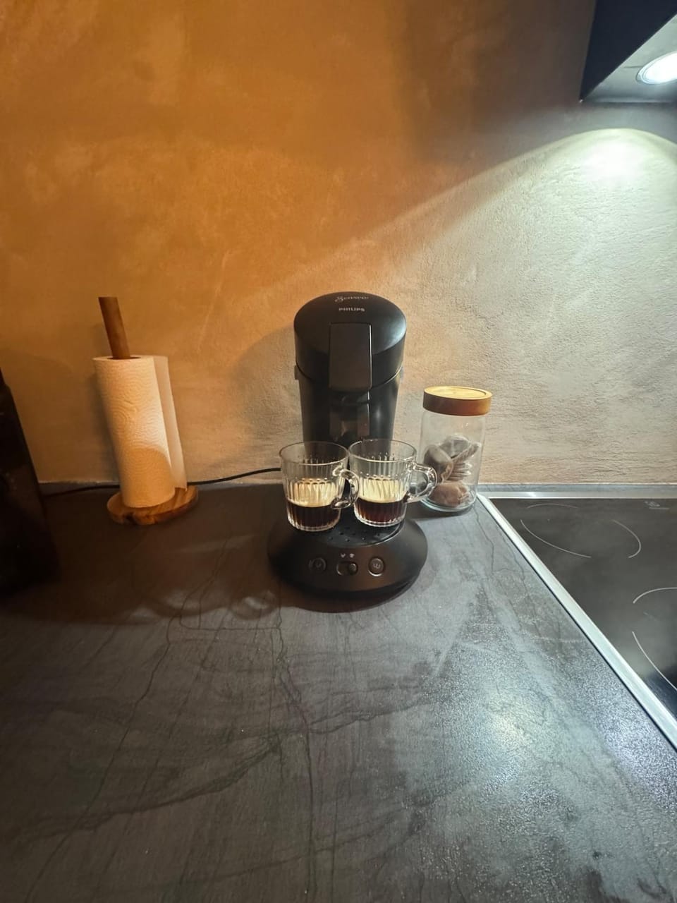 Kitchen or kitchenette, stove, stove, kitchen, kitchen