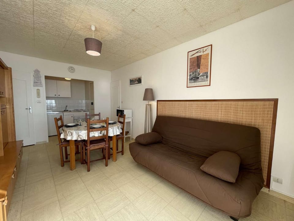 SG050-057 Appart 2 pièces 4 couchages ST GILLES CROIX DE VIE Apartment in Saint-Gilles-Croix-de-Vie
