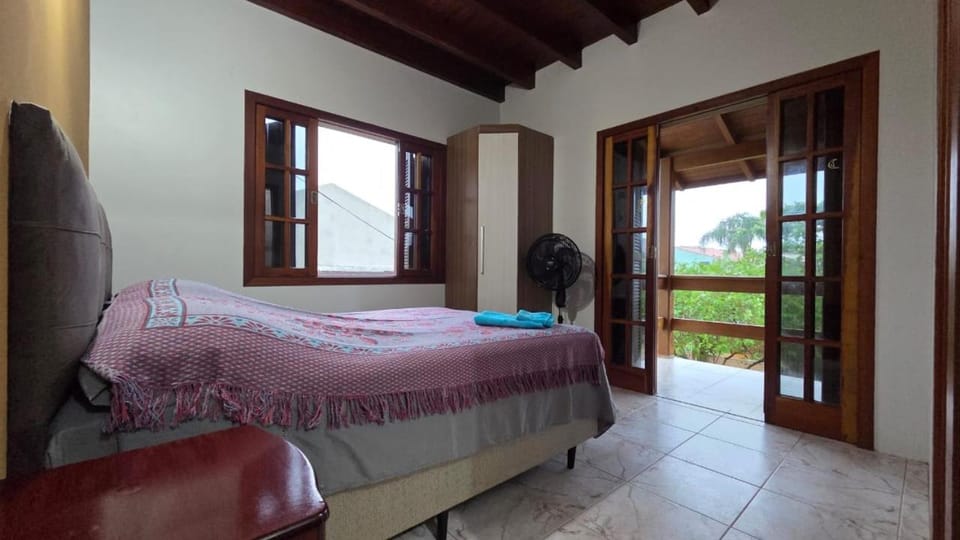 Oportunidade ao lado da praia House in Garopaba