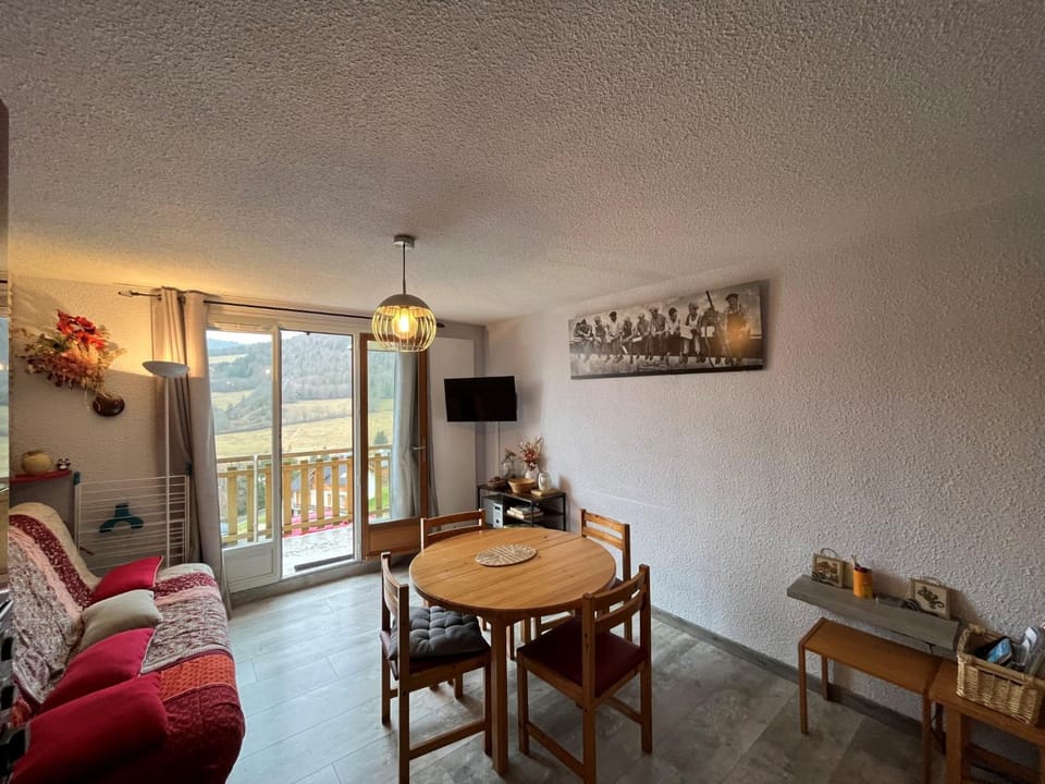 Appartement au cœur des sapins Apartment in Provence-Alpes-Côte d'Azur
