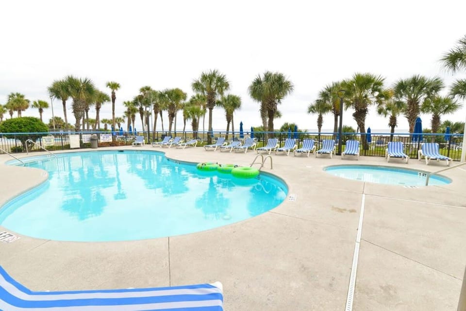 Sapphire Sea at Boardwalk Tower w Lazy River House in Myrtle Beach