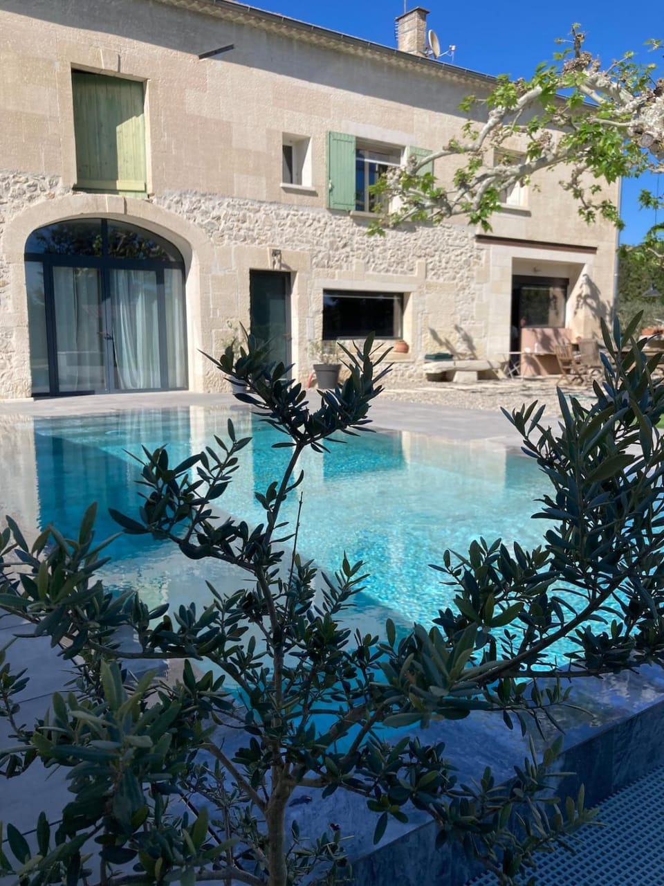 Mas provençal piscine miroir proche de Saint Rémy de Provence Villa in Avignon