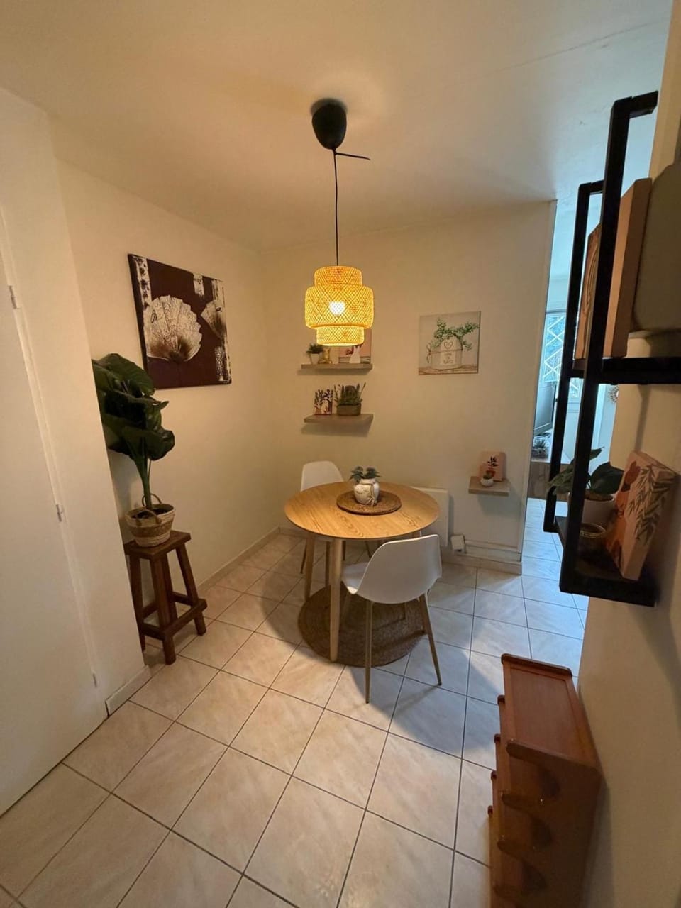 L'univers de JULIA Apartment in Toulouse