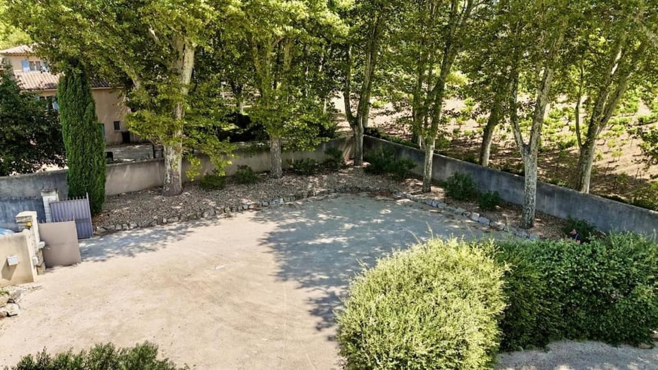 Natural landscape, Garden view, Parking