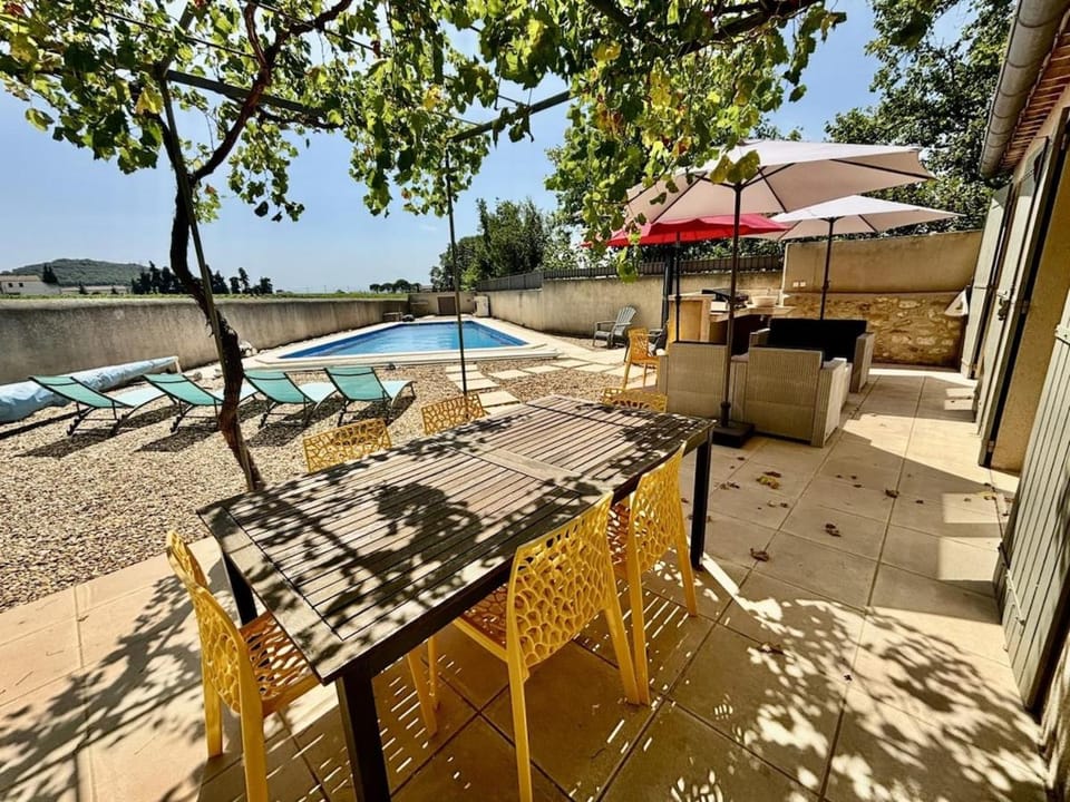 Maison Provençale au Cœur des Vignes avec Piscine Villa in Provence-Alpes-Côte d'Azur