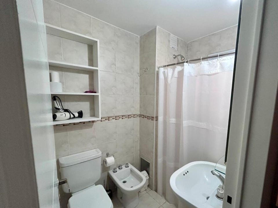 Departamento amplio 3 personas Zona Nueva Córdoba Apartment in Cordoba