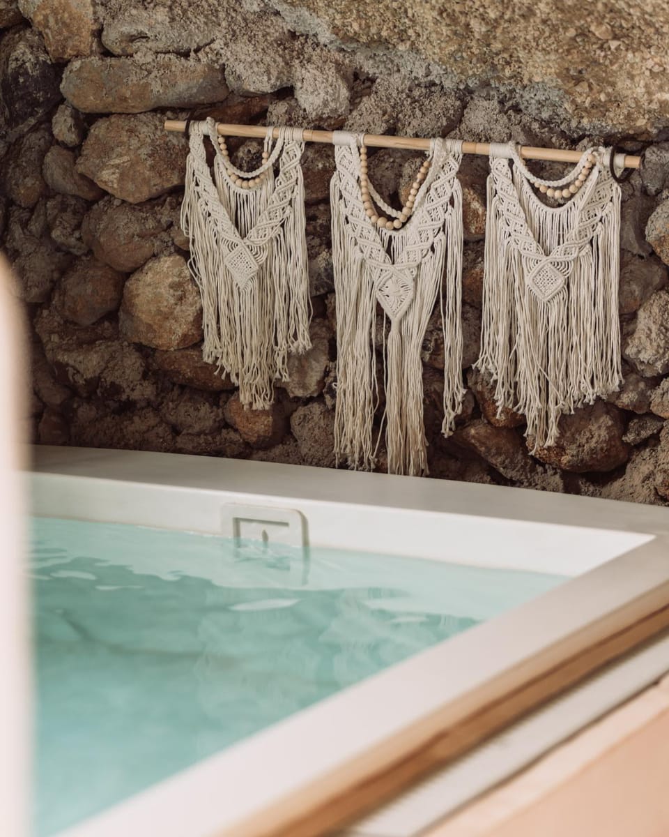 Cueva Thalia - luxury cave with heated indoor pool and garden House in Abona