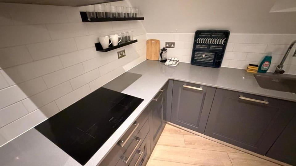 Central Euston Hideaway Apartment in London Borough of Islington