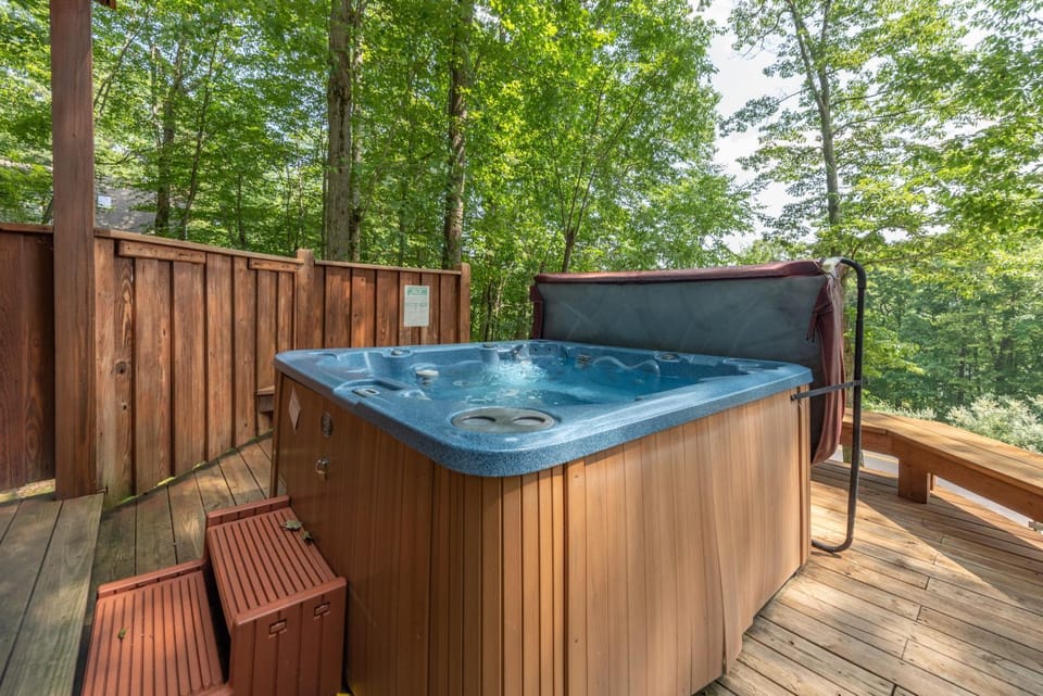 Dreamers Overlook House in Deep Creek Lake