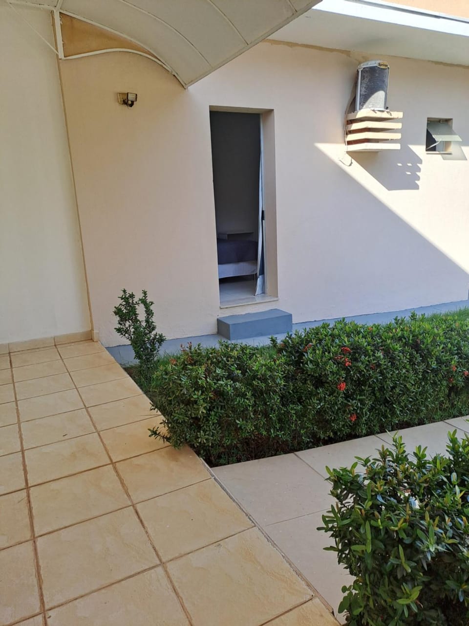 Facade/entrance, Garden, Garden view