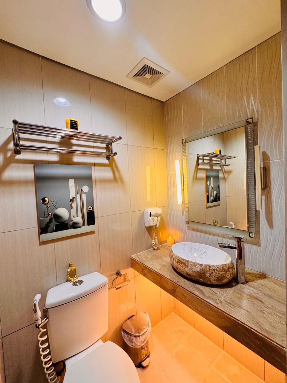 Bathroom, Bedroom, Bath, towels