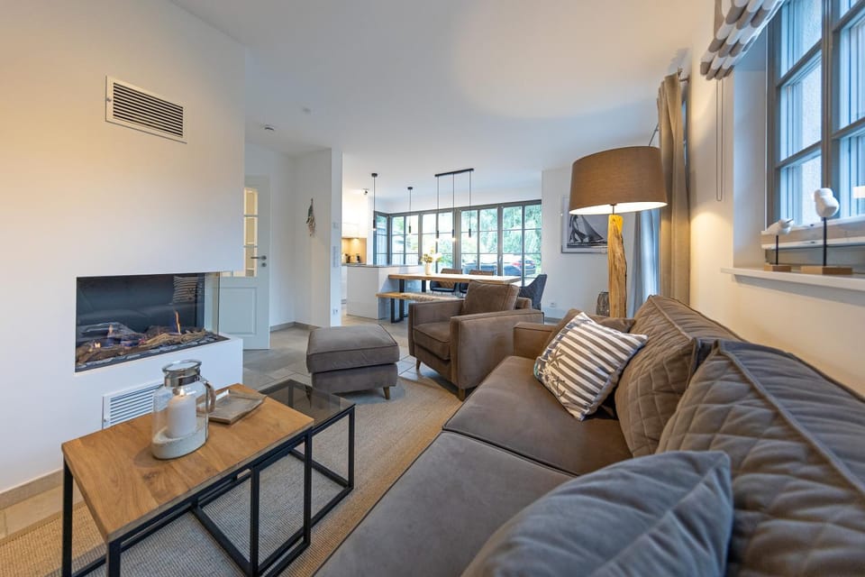Ferienhaus Ventus Stilvolle Auszeit voller Licht und Lebensfreude, Hunde willkommen House in Zingst