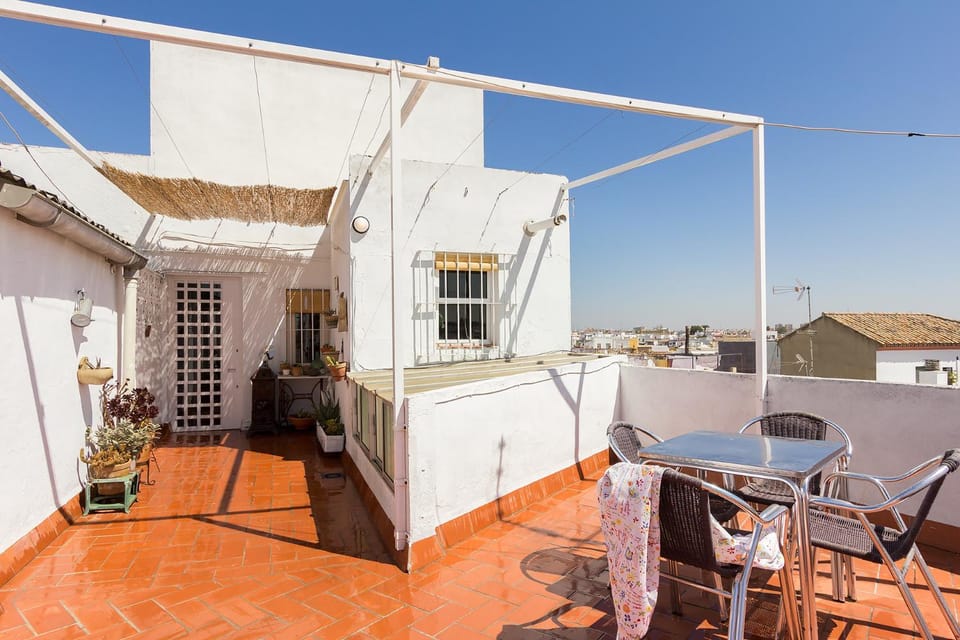 Property building, Balcony/Terrace