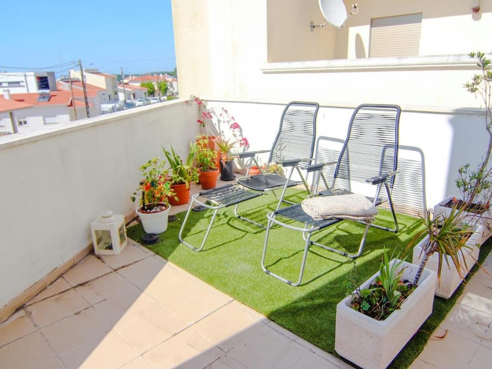 T2-Rubie's House Apartment in Nazaré