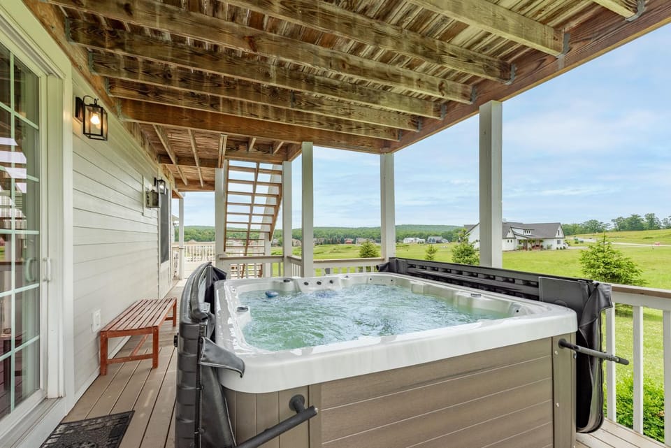 Field of Dreams House in Deep Creek Lake