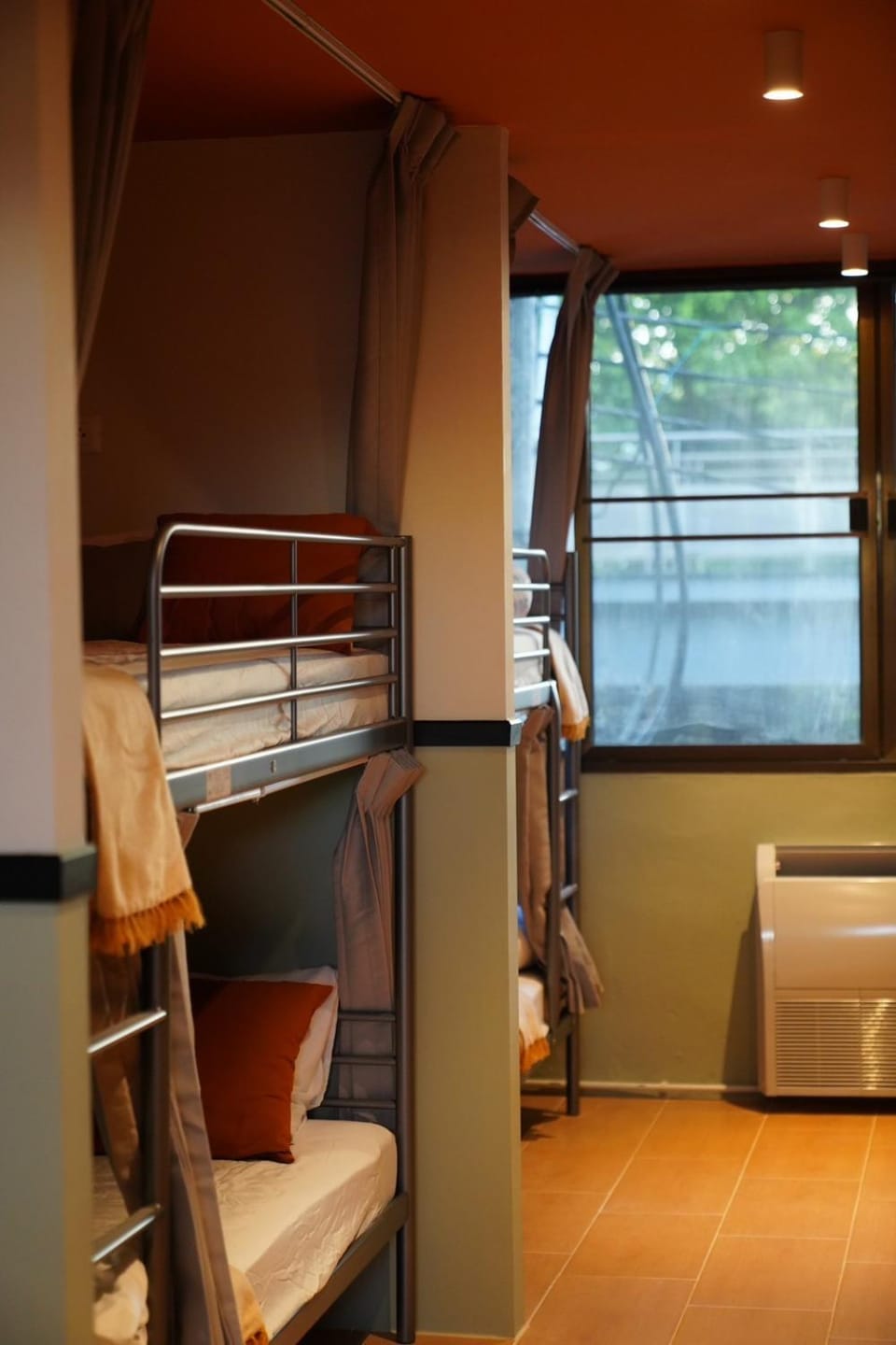 bunk bed