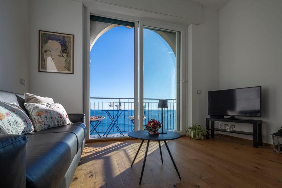 Spring, Summer, Living room, Autumn