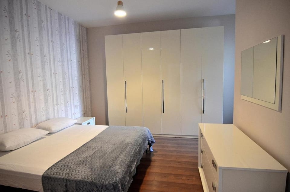 Bedroom, wardrobe
