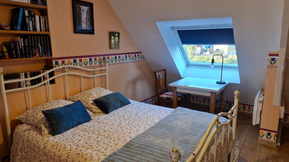 les HAUTS de SAINT SATURNIN Bed and Breakfast in Pays de la Loire