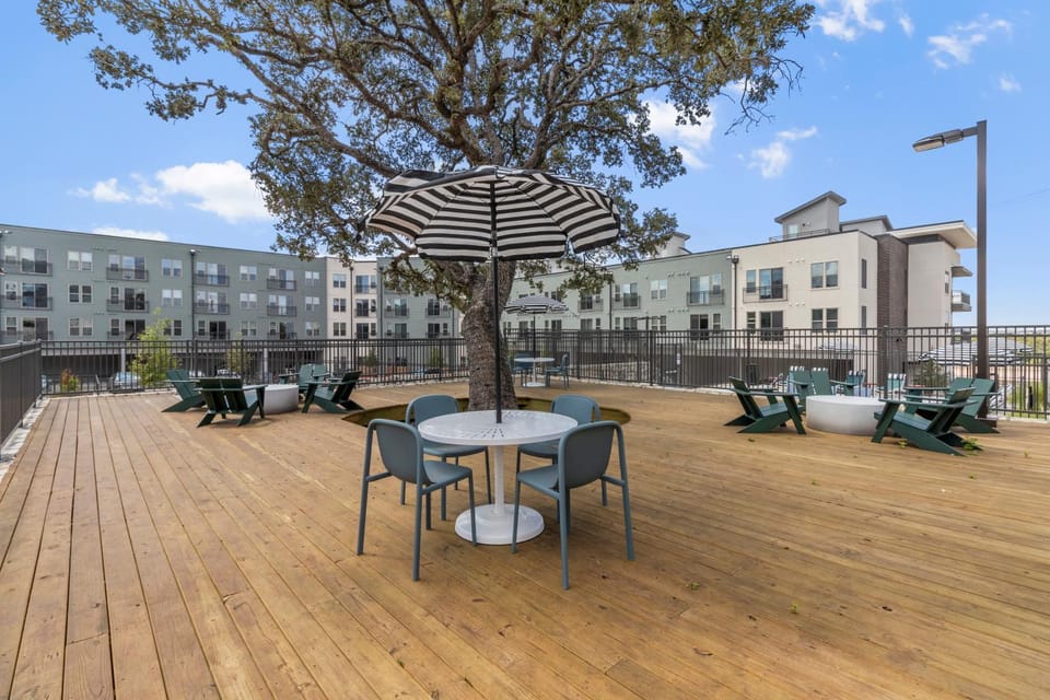 Patio, Balcony/Terrace, Balcony/Terrace