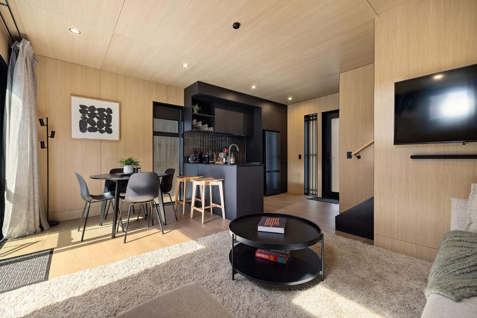 Kitchen or kitchenette, Living room, Dining area