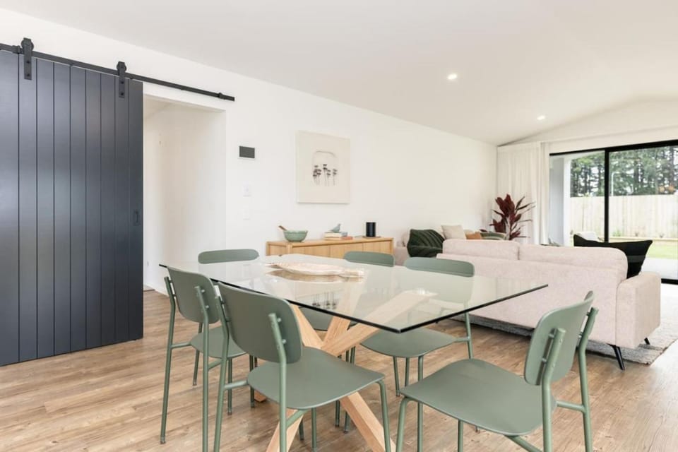 Brand New Stylish Home House in Canterbury
