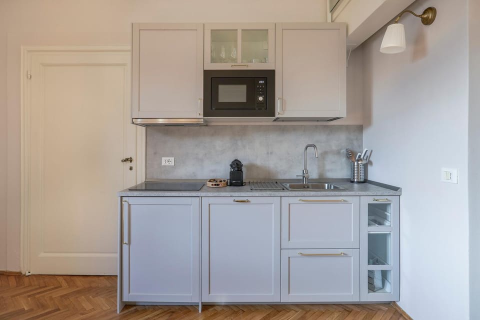 Kitchen or kitchenette, kitchen, kitchen