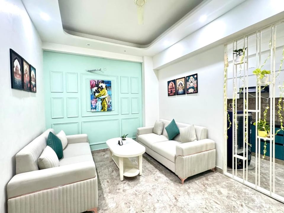 The Olivia Rishikesh Couple suites 1BHK Luxury Apartment in Rishikesh