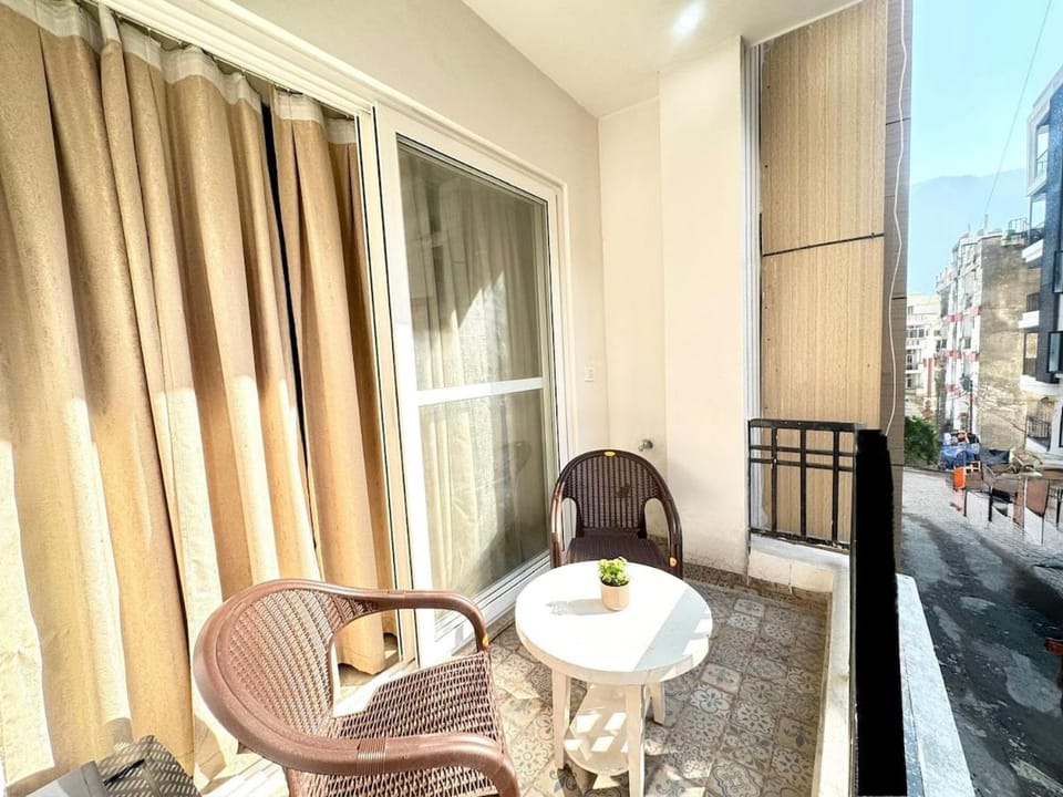 The Olivia Rishikesh Couple suites 1BHK Luxury Apartment in Rishikesh