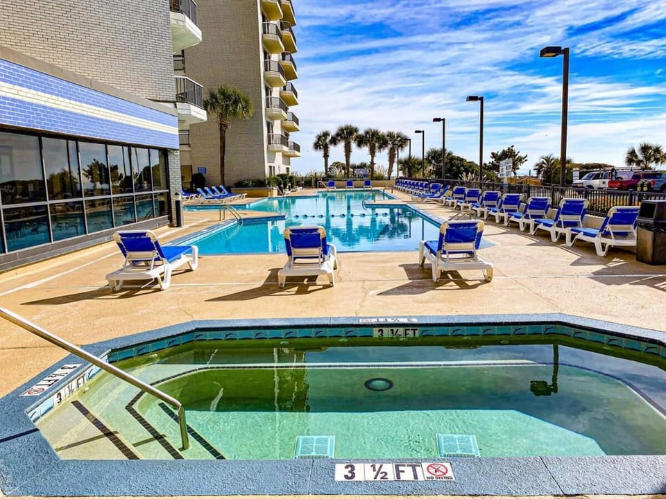 Serenity Suite Oceanfront w Reclining Sofa House in Myrtle Beach