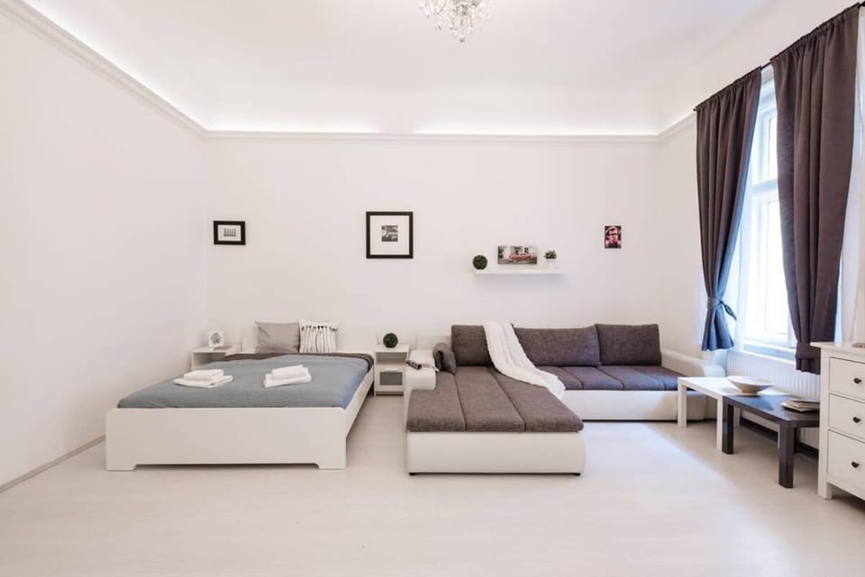 Central apartment close to the riverside Apartment in Budapest